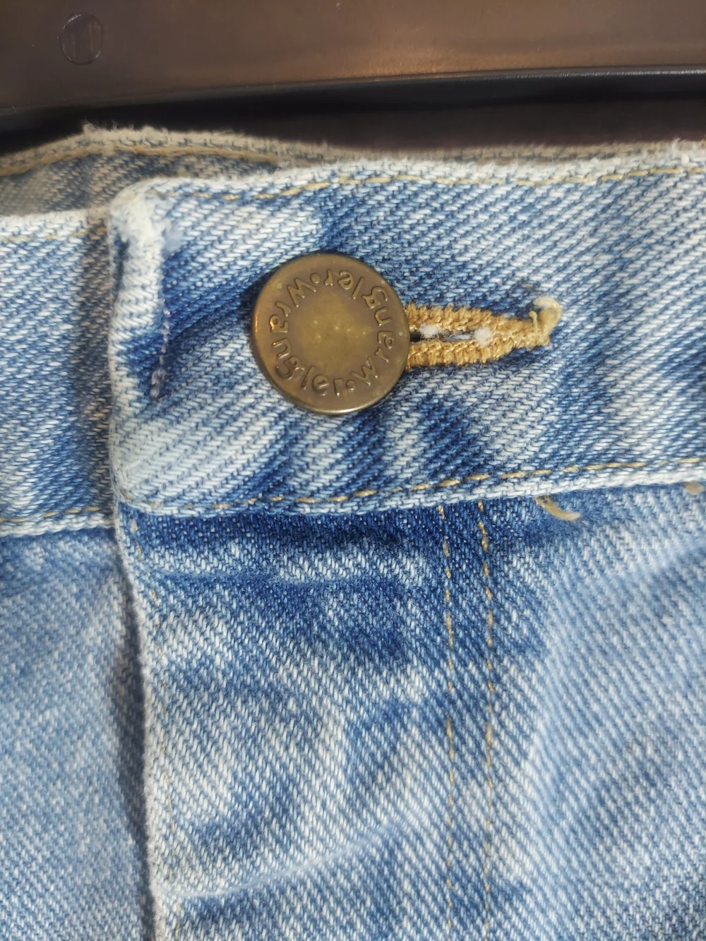 Wrangler Men's Relaxed Fit Jeans Light Wash Big & Tall 50x30 Broken-In GUC
